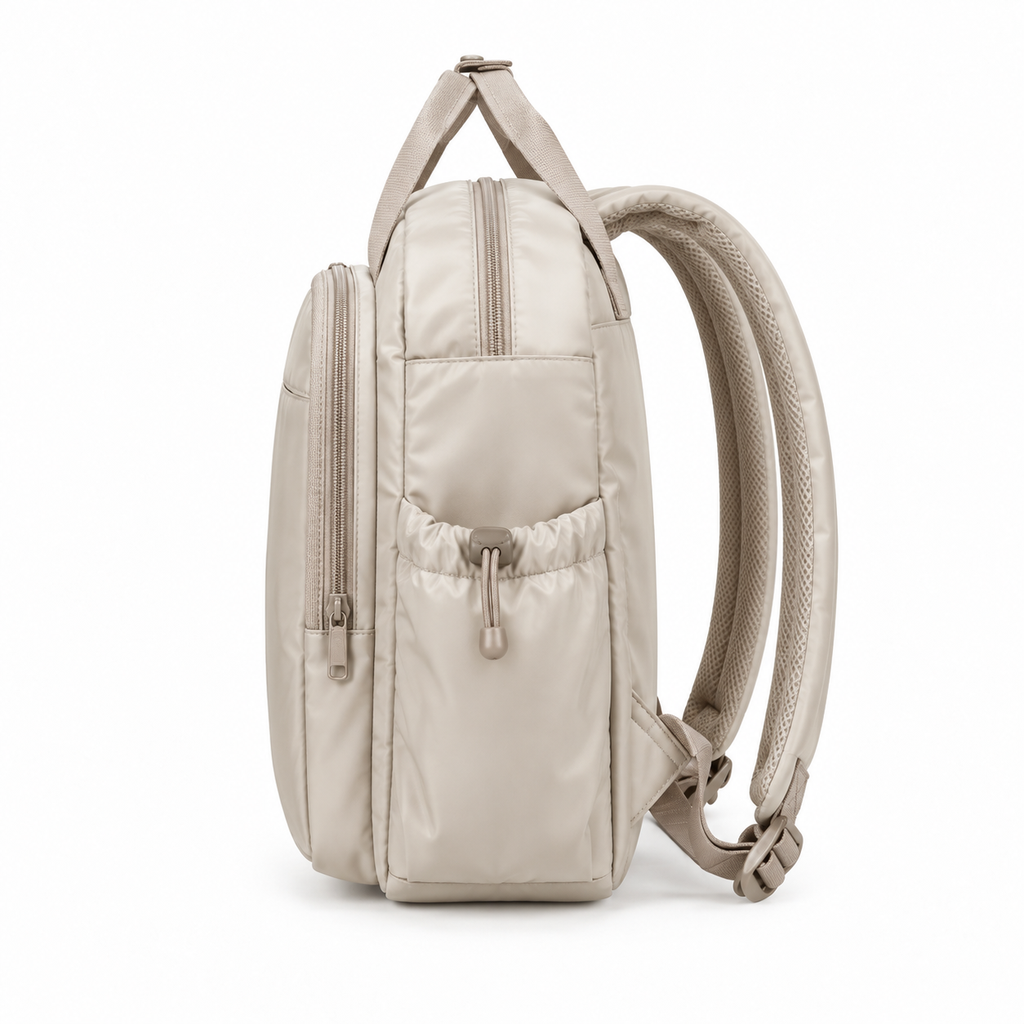 Mama's Multifunction Travel Bag - side